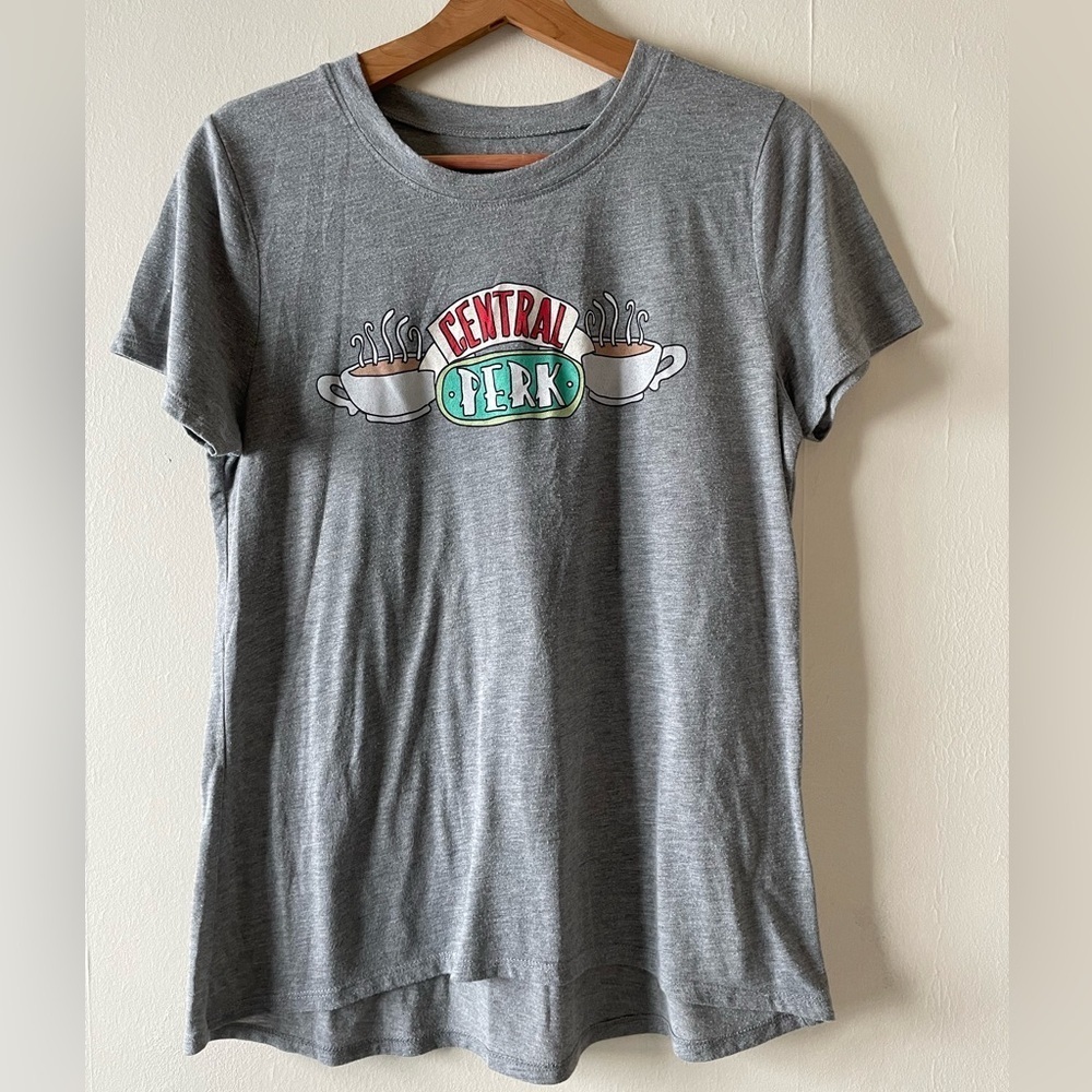 Friends T Shirt-Central Perk-Gray-Size L